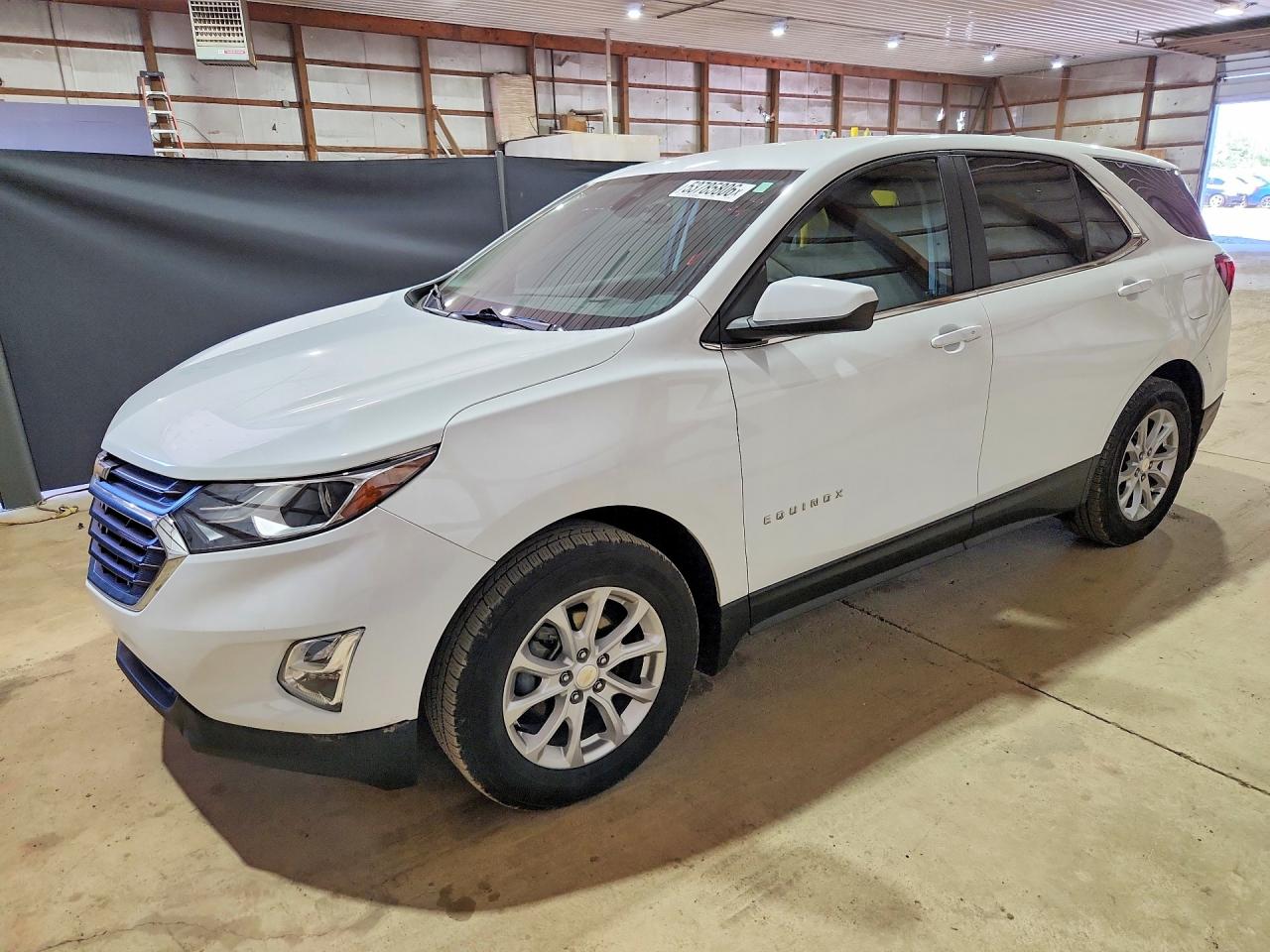 Salvage Chevrolet Equinox Image