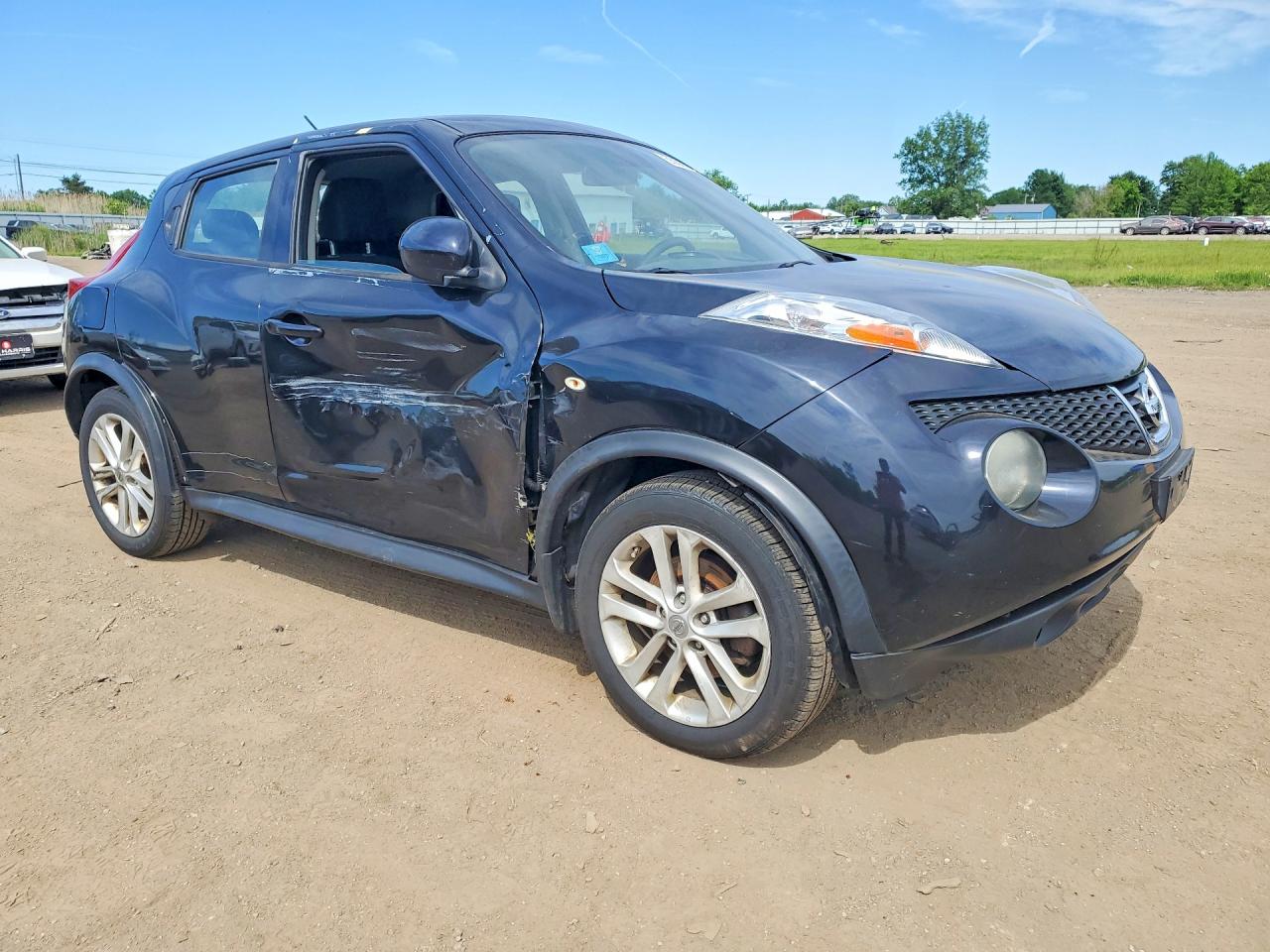 Nissan JUKE S