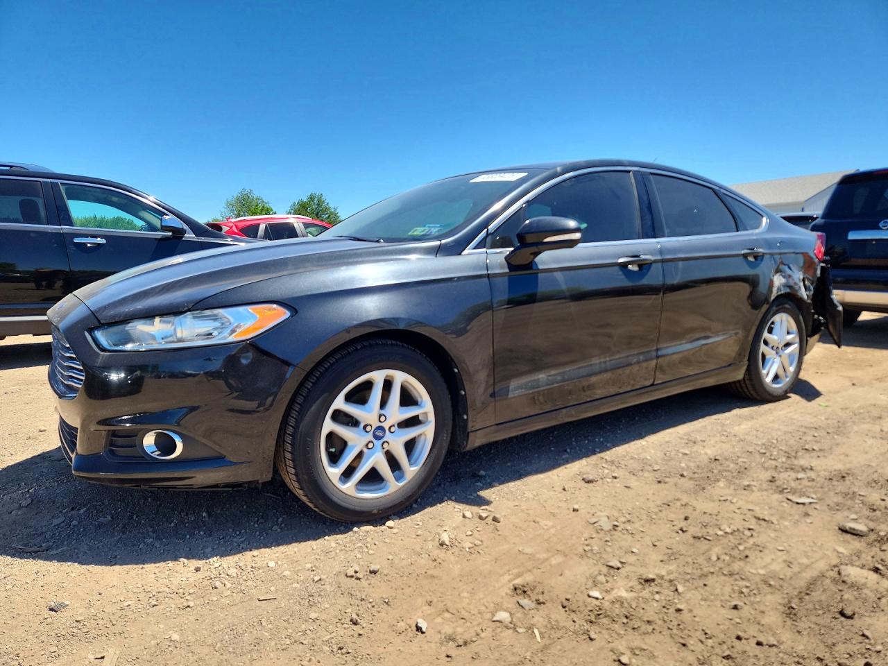Salvage Ford Fusion Image