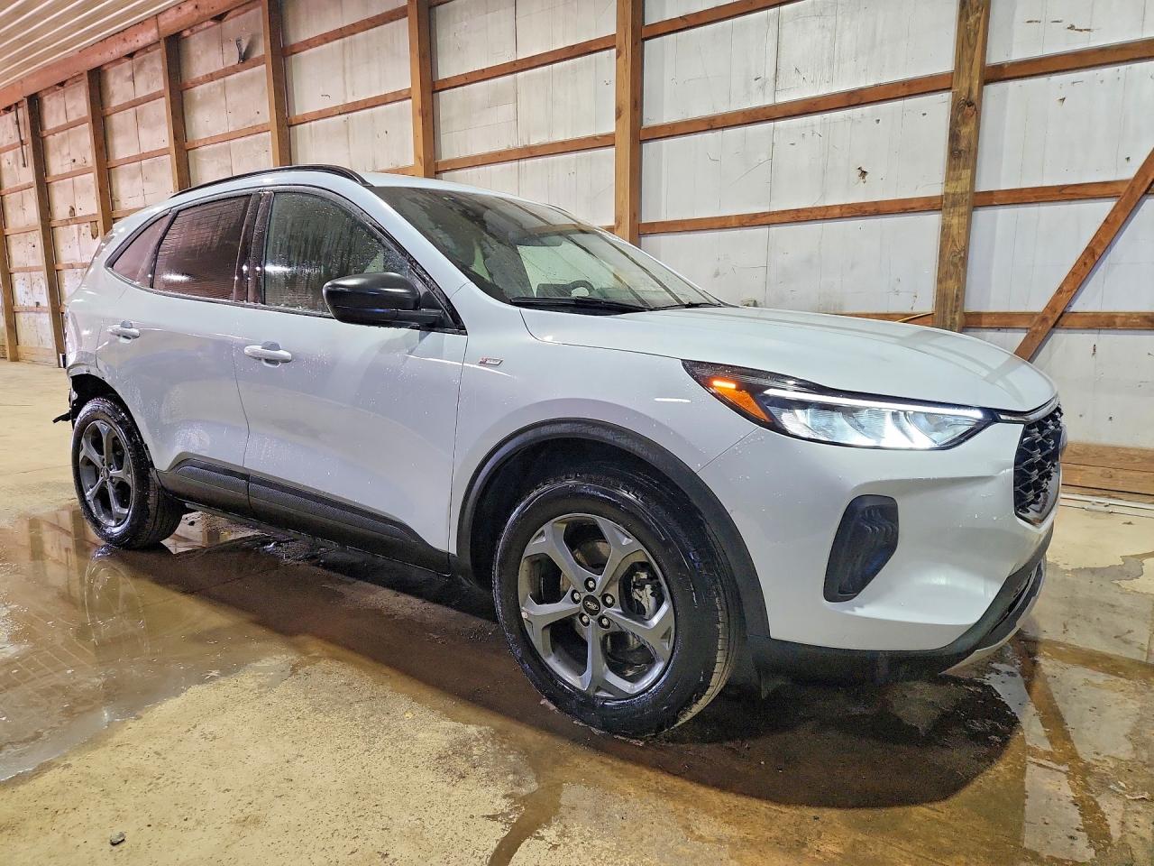 Ford Escape St Line