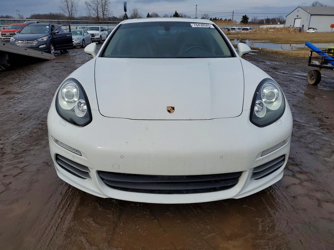 Porsche Panamera 2