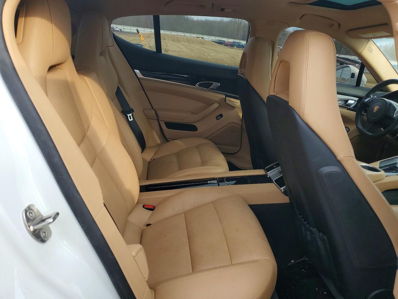 Porsche Panamera 2