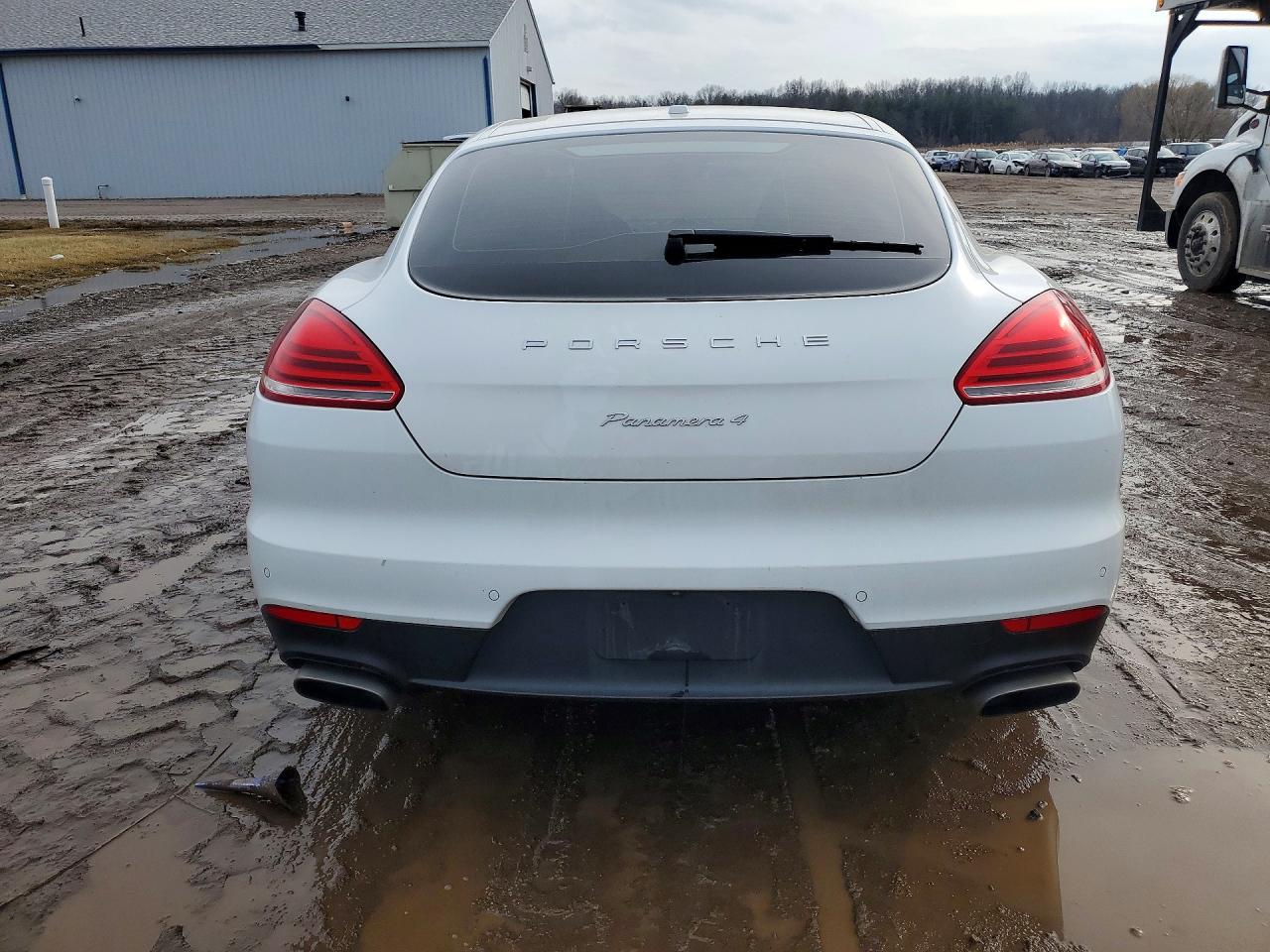 Porsche Panamera 2