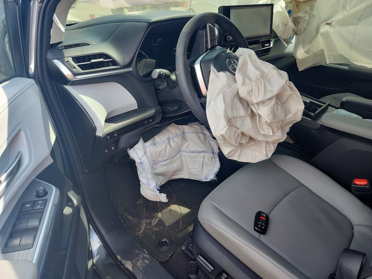 Toyota Sienna Xle 7-passenger