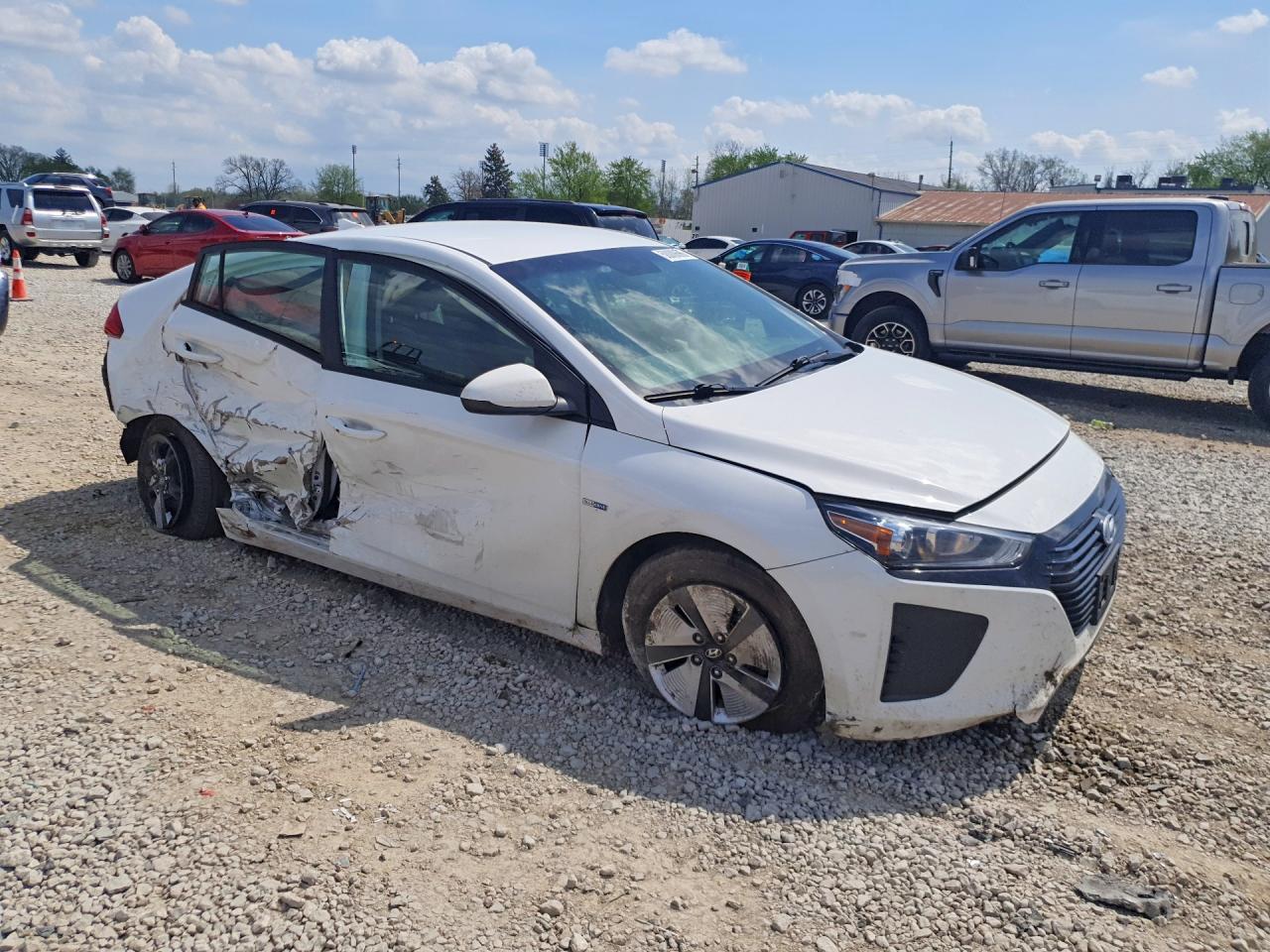 Hyundai Ioniq Blue