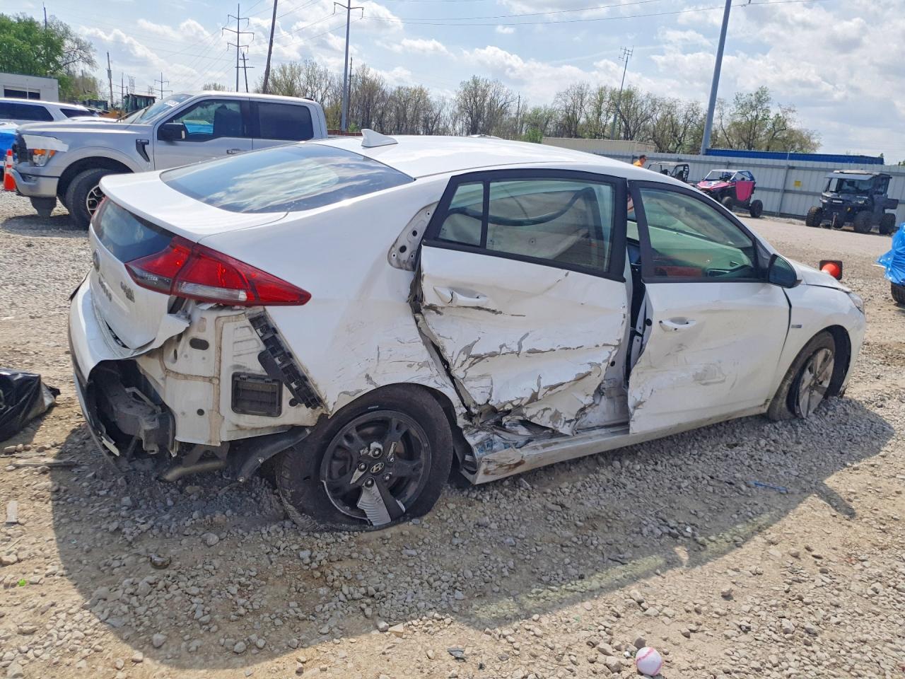 Hyundai Ioniq Blue