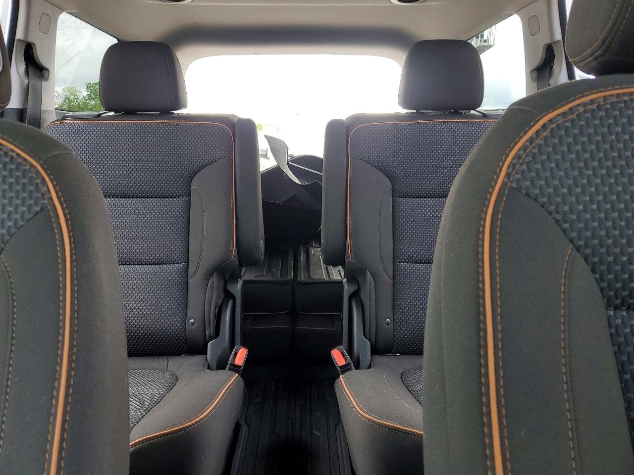 GMC Acadia At4