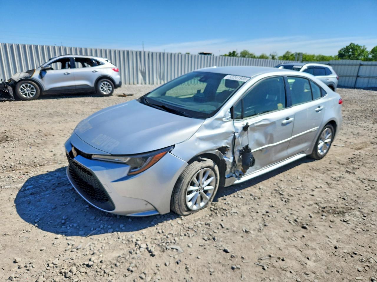 Salvage Toyota Corolla Image