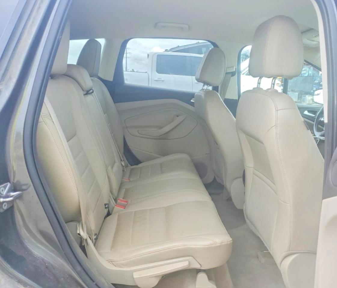 Ford Escape Titanium
