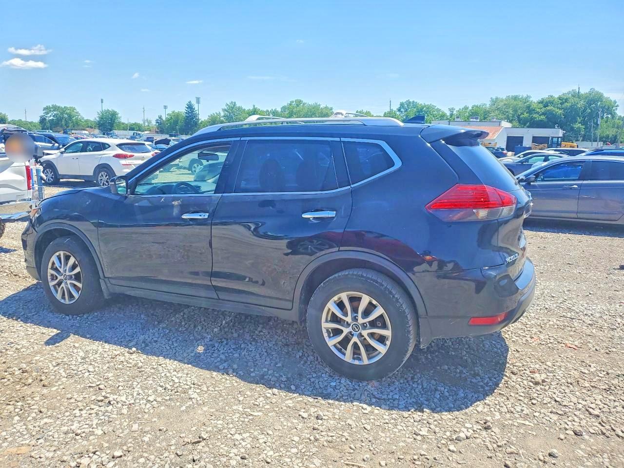 Nissan Rogue Sv