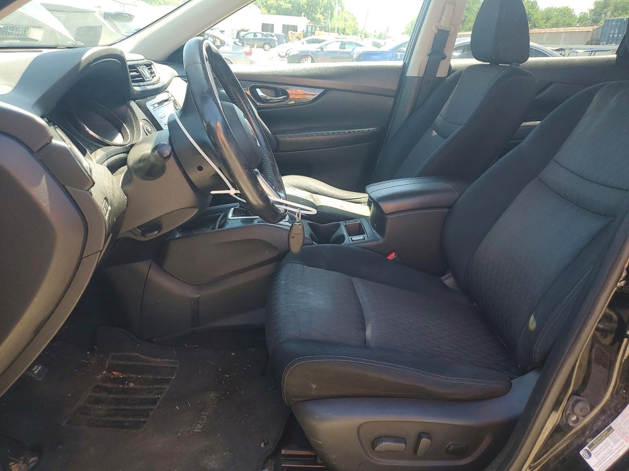 Nissan Rogue Sv