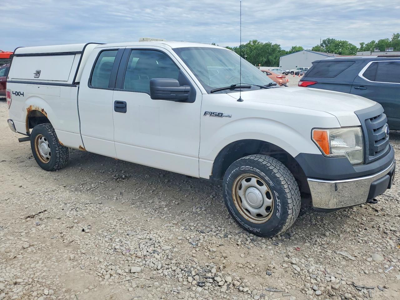 Ford F-150 Super Cab
