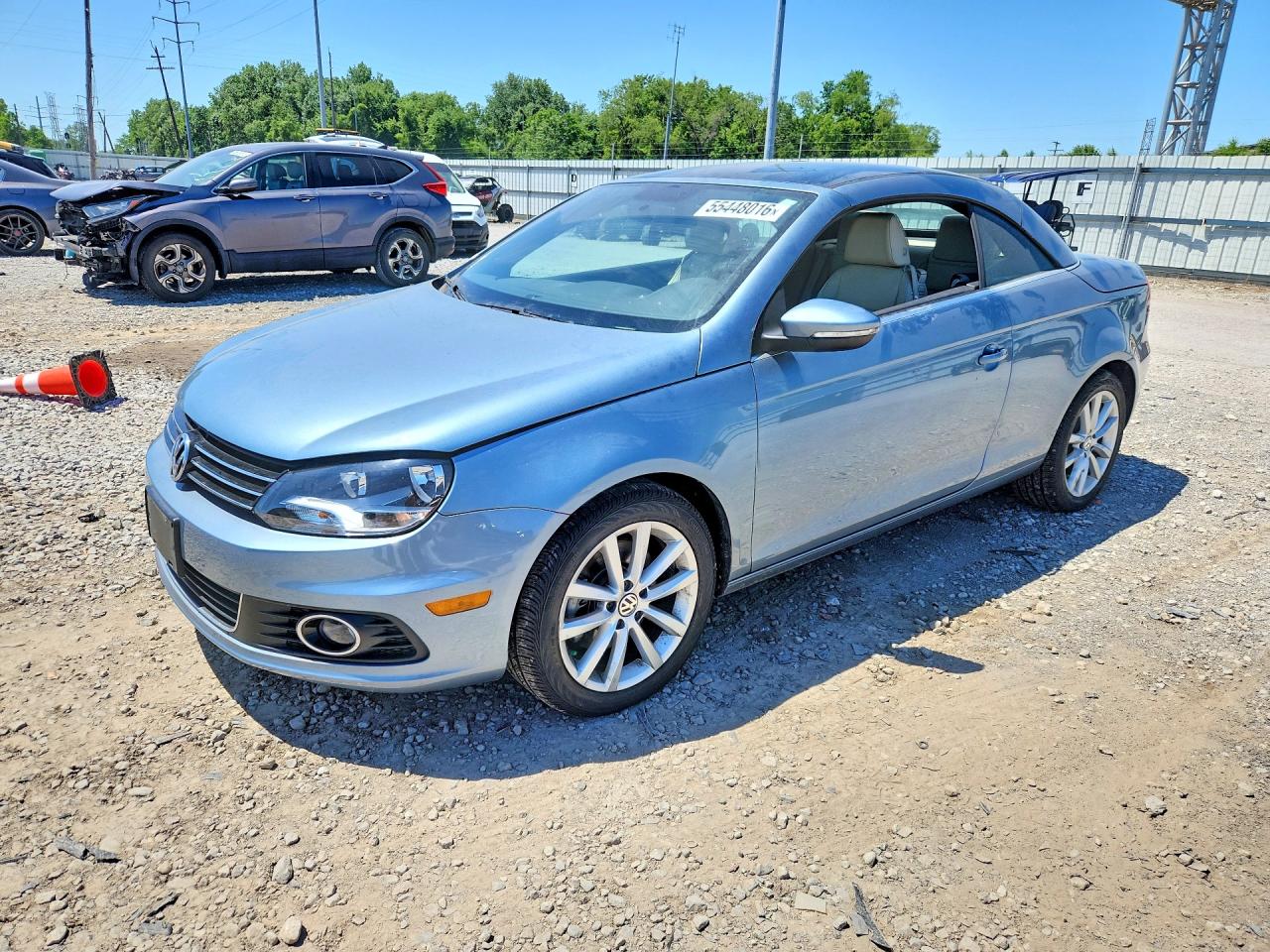 Salvage Volkswagen Eos Image