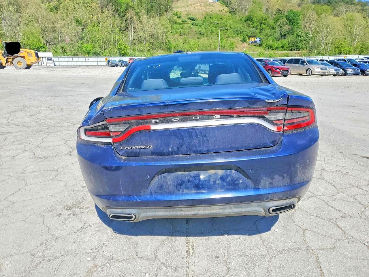 Dodge Charger Se