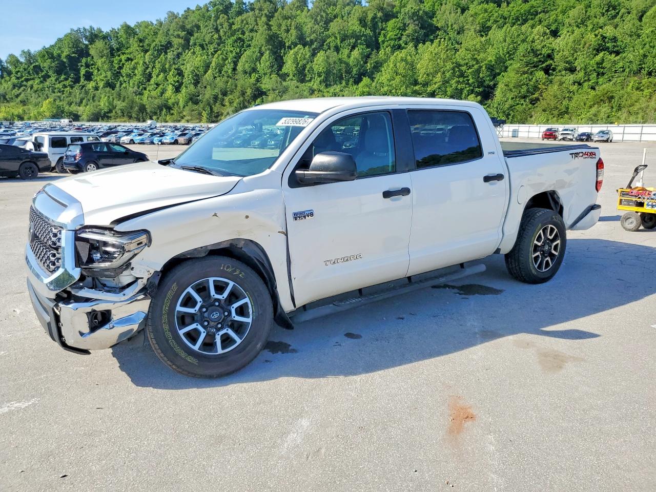 Salvage Toyota Tundra Image