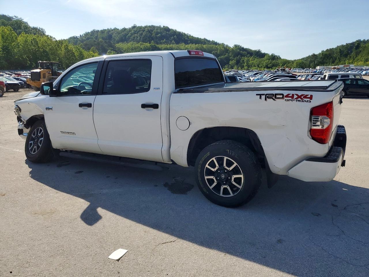Toyota Tundra Crewmax Sr5