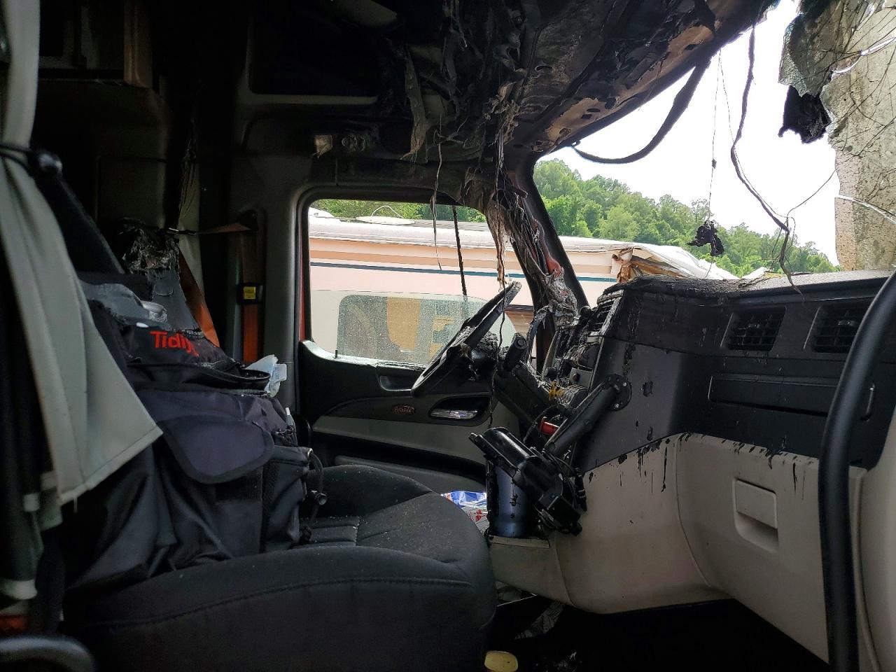 Peterbilt 579