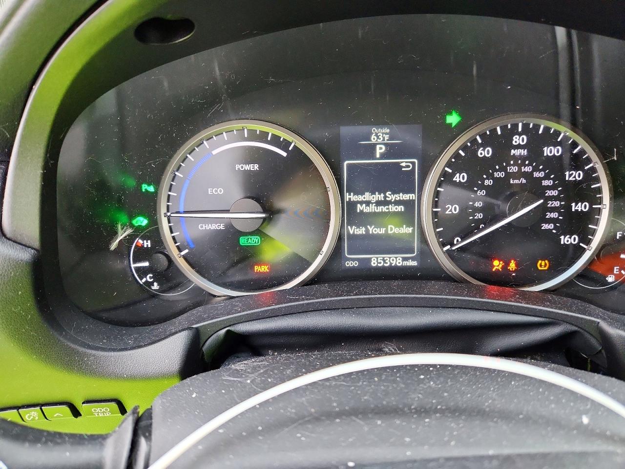 Lexus NX Base