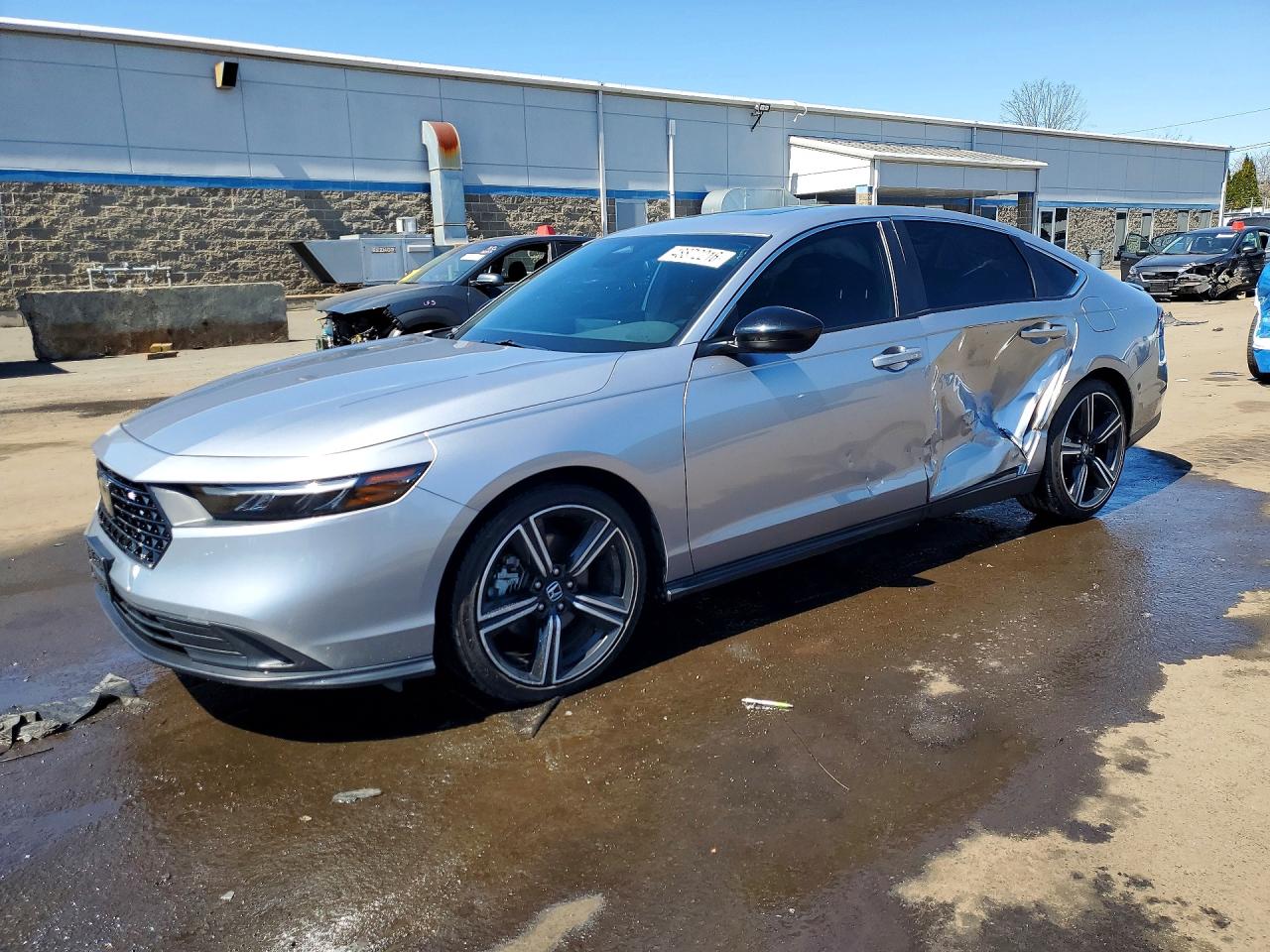 Salvage Honda Accord Image