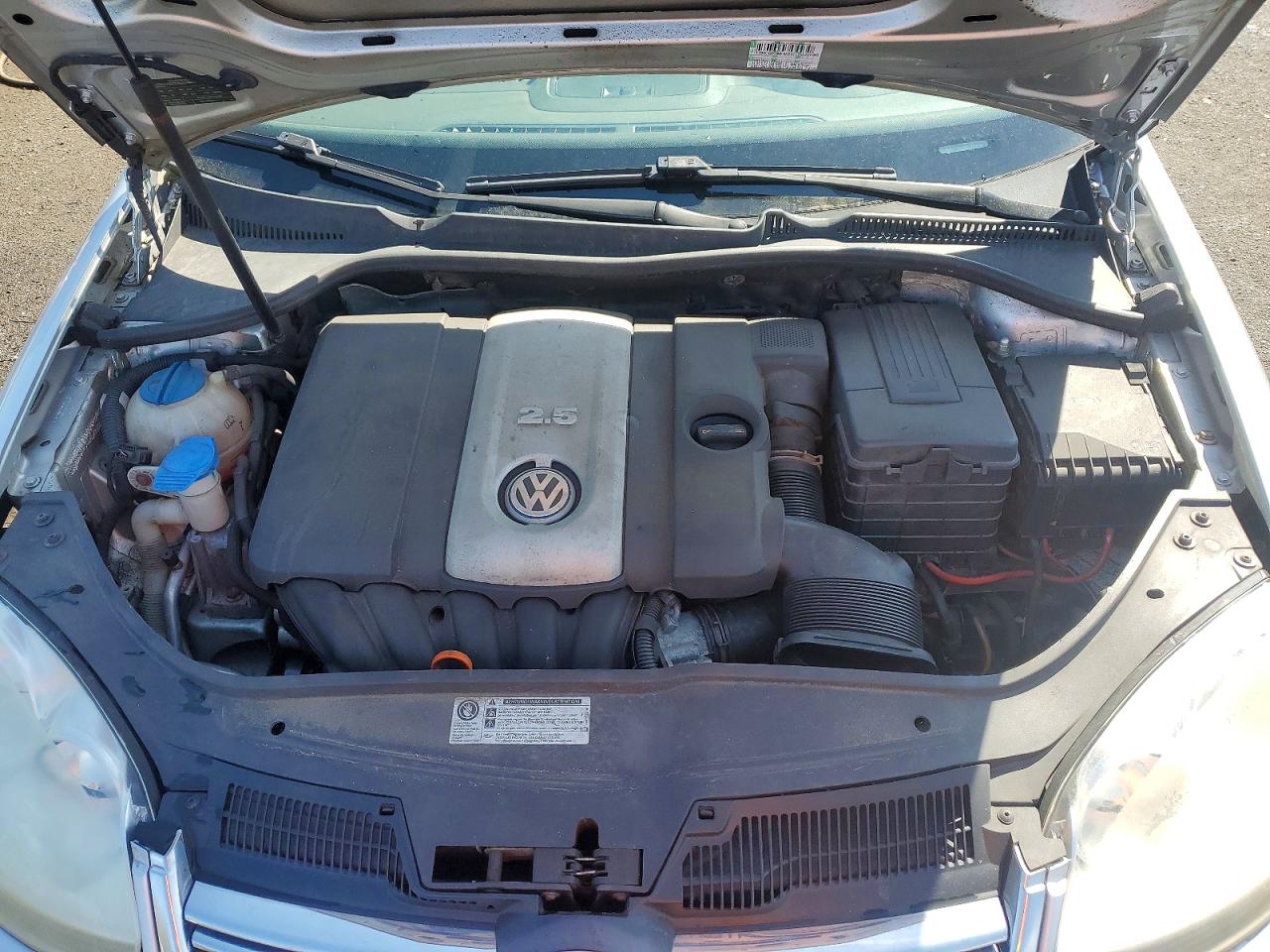 Volkswagen Jetta S
