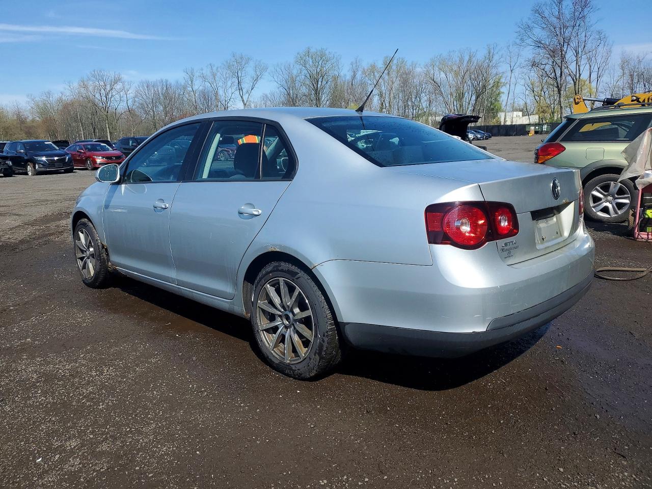 Volkswagen Jetta S