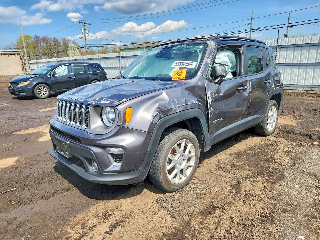 Salvage Jeep Renegade Image