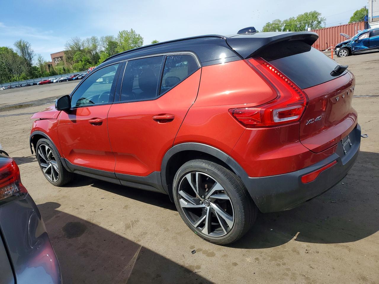 Volvo XC40 T5 R-design