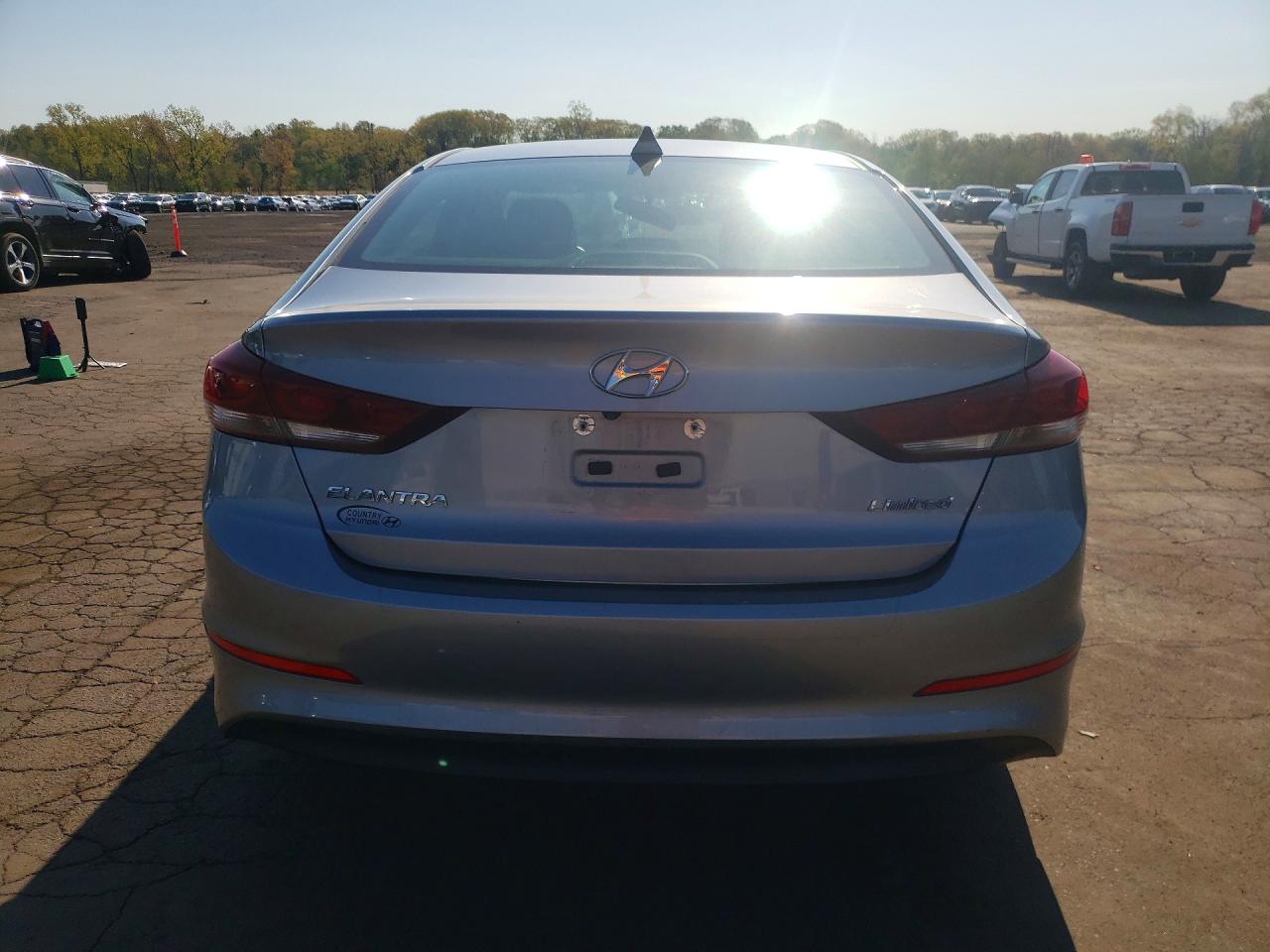 Hyundai ELANTRA Limited