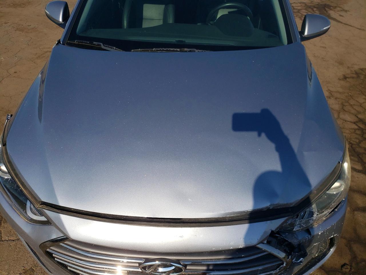 Hyundai ELANTRA Limited