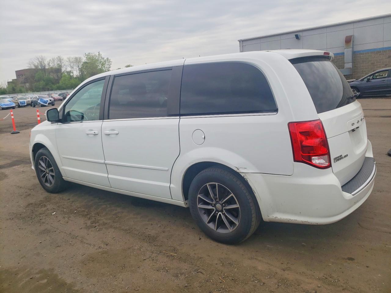 Dodge Caravan Sxt