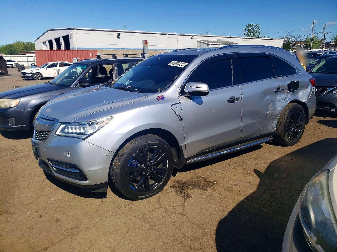 Salvage Acura MDX Image