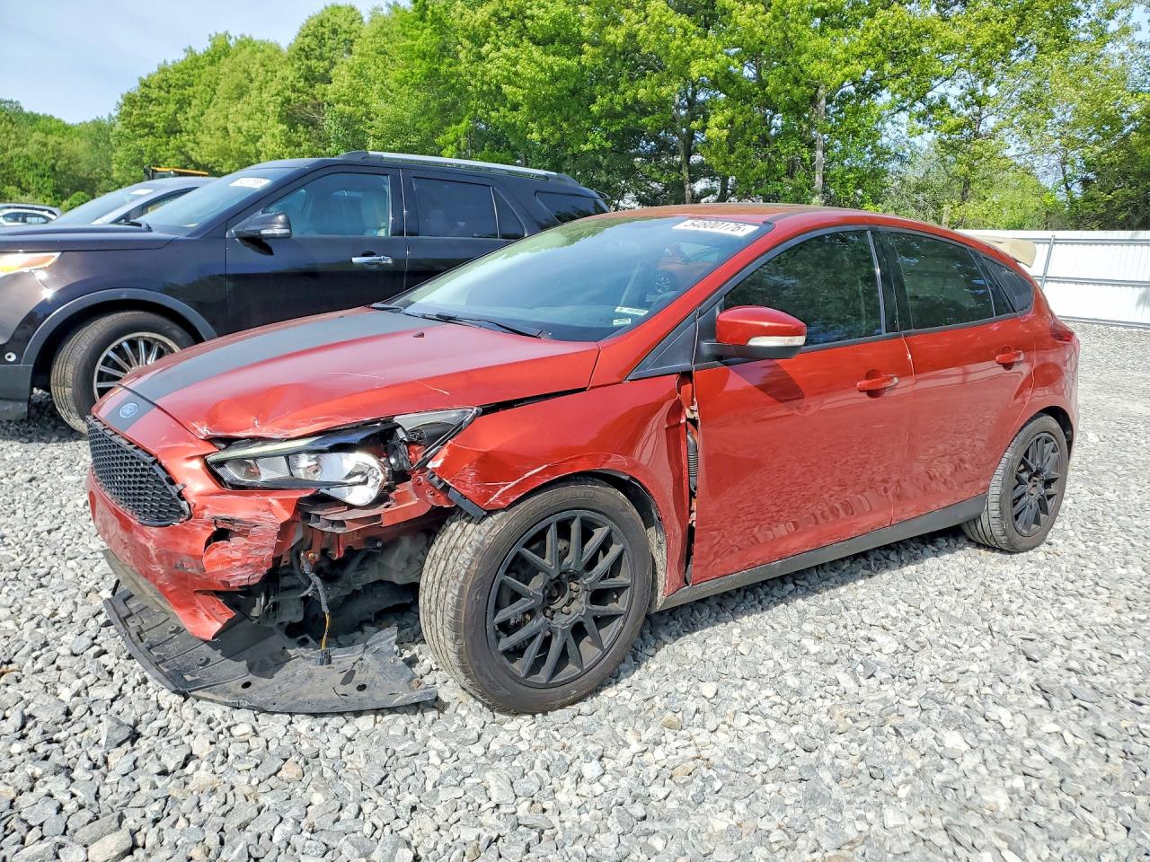 Salvage Ford Focus Image
