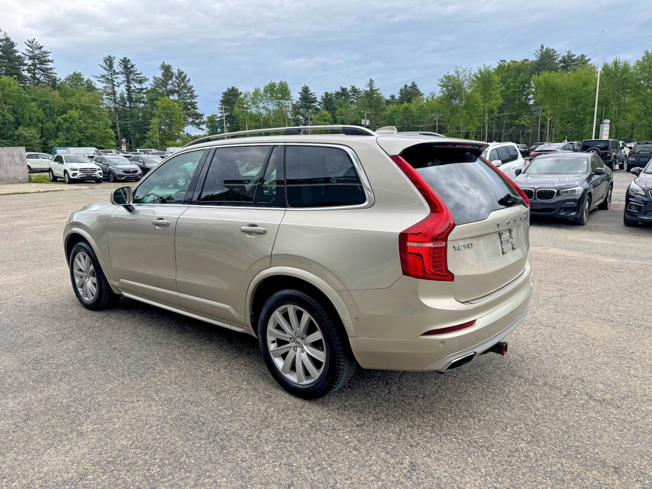 Volvo XC90 T6