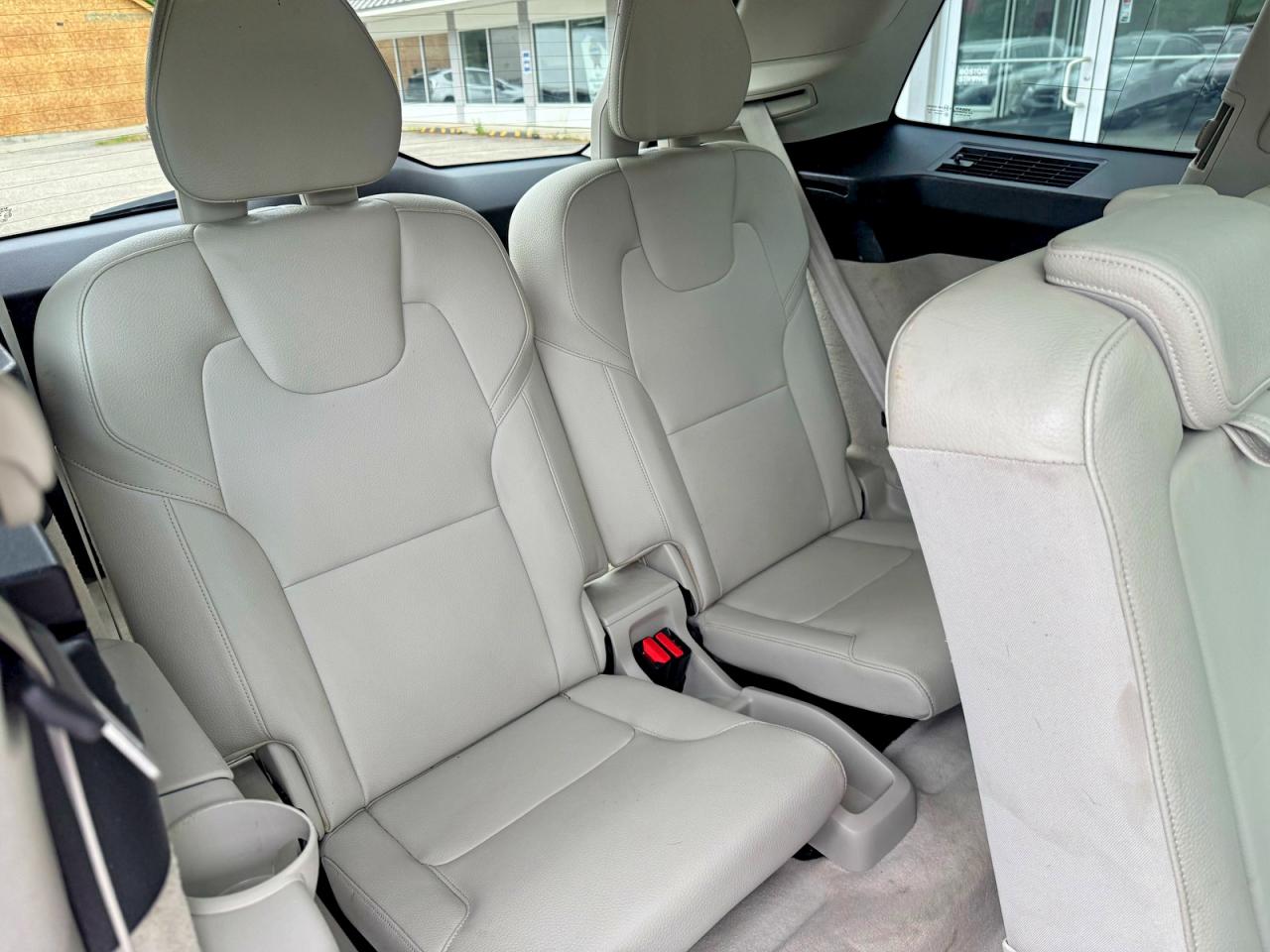 Volvo XC90 T6