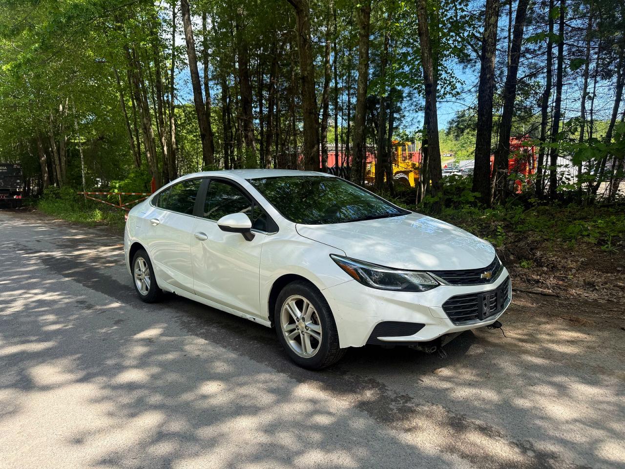 Salvage Chevrolet Cruze Image