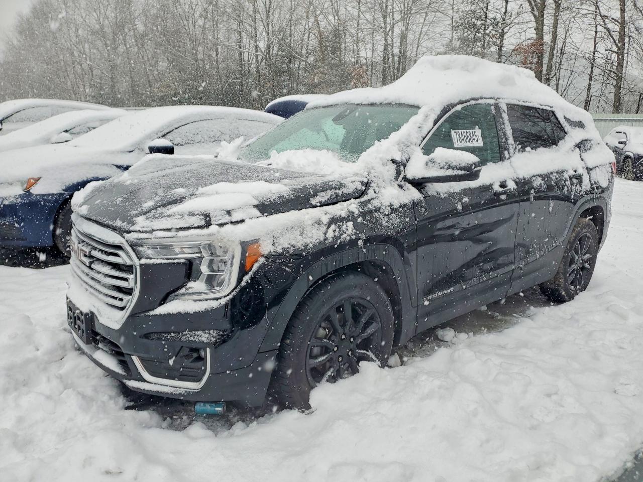 Salvage GMC Terrain Image