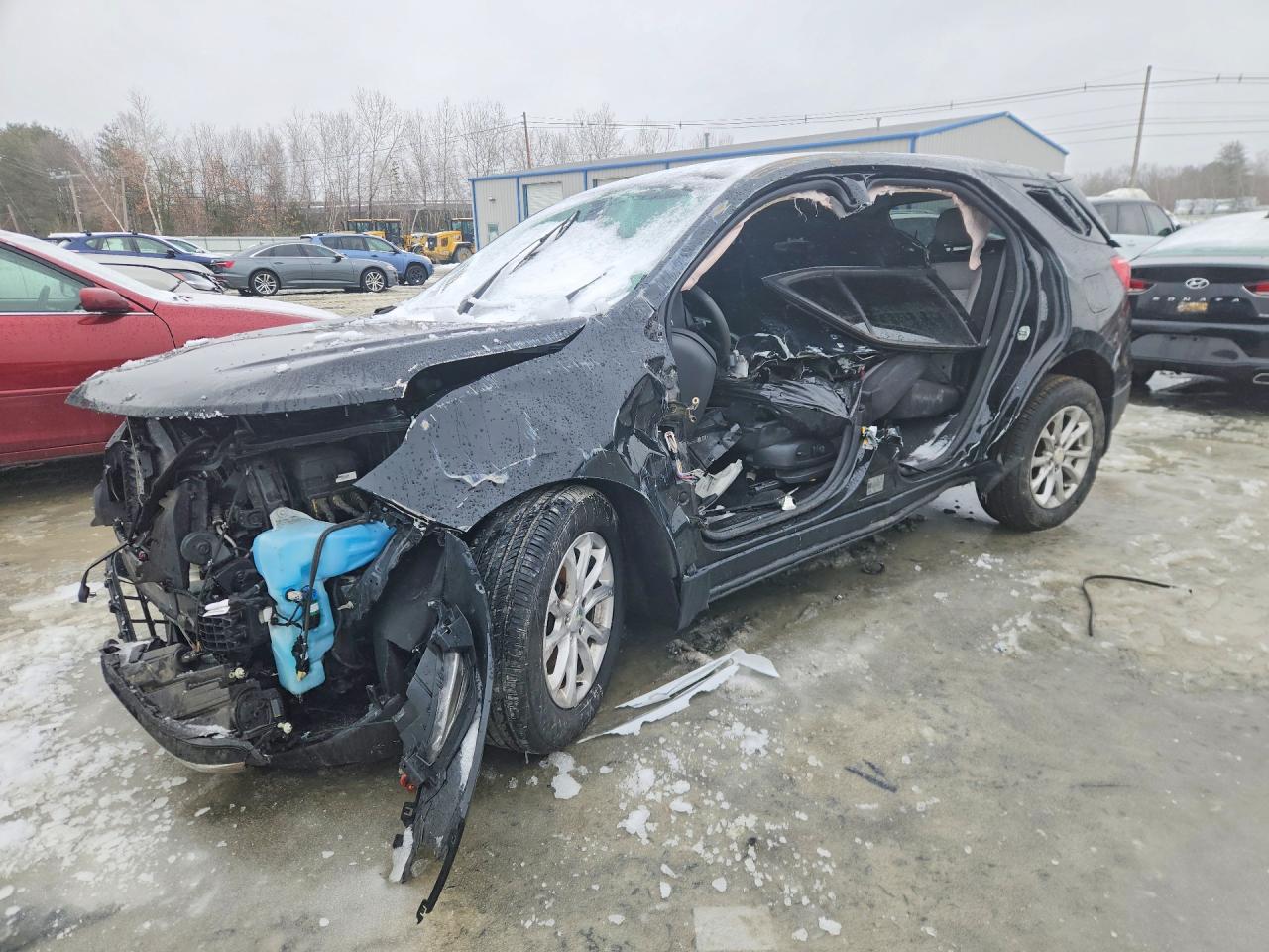 Salvage Chevrolet Equinox Image