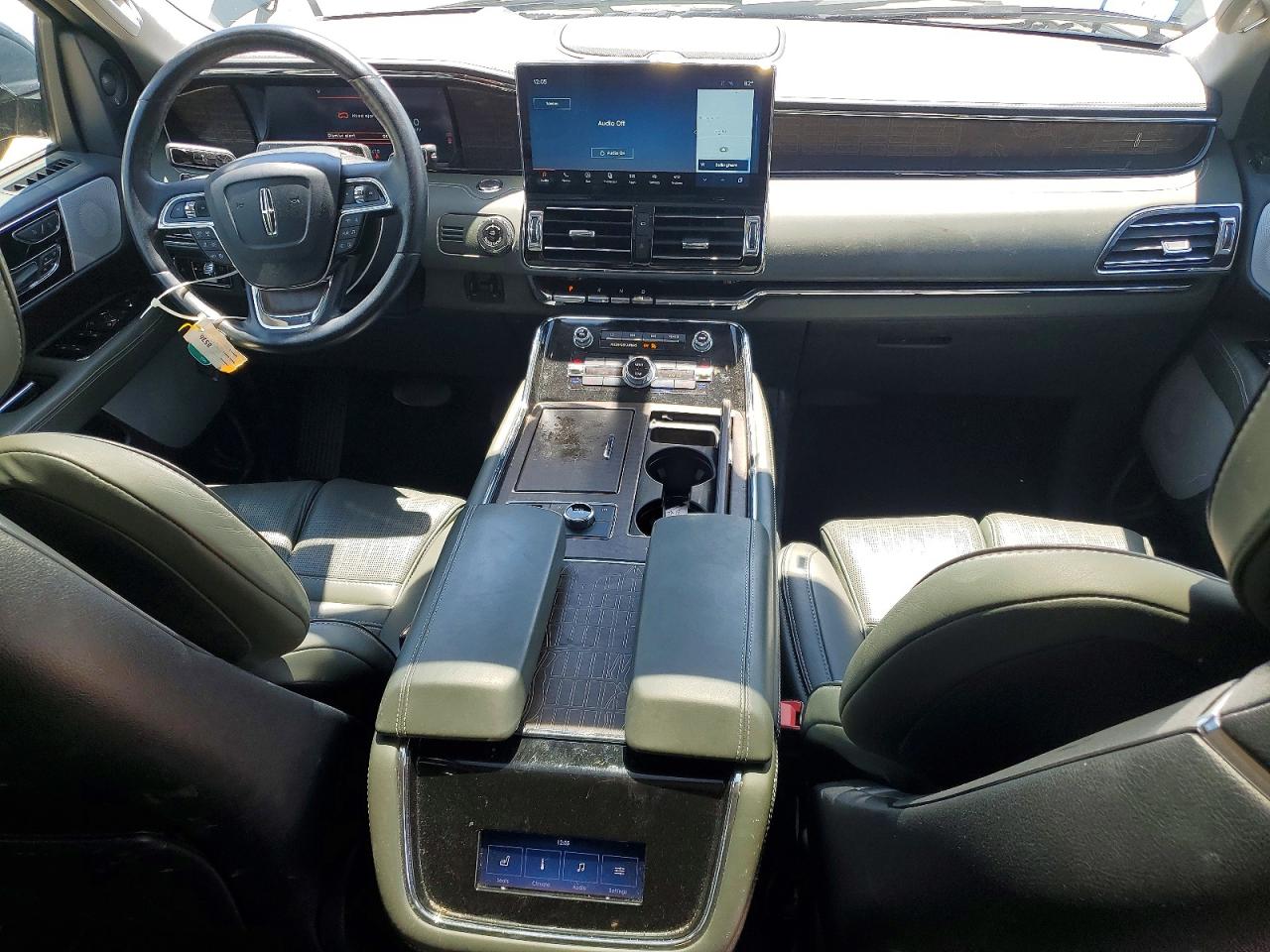 Lincoln Navigator Black Label