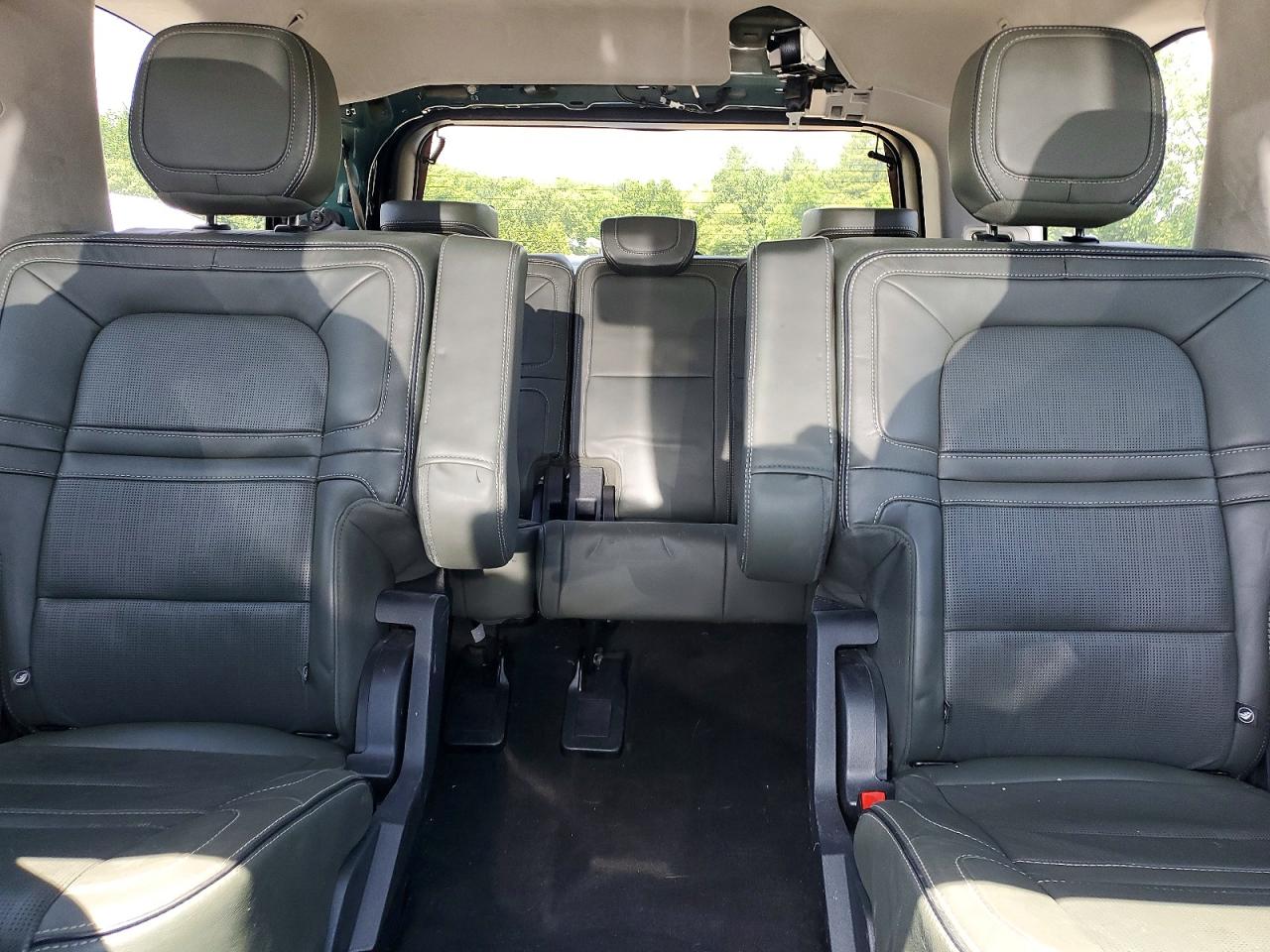 Lincoln Navigator Black Label