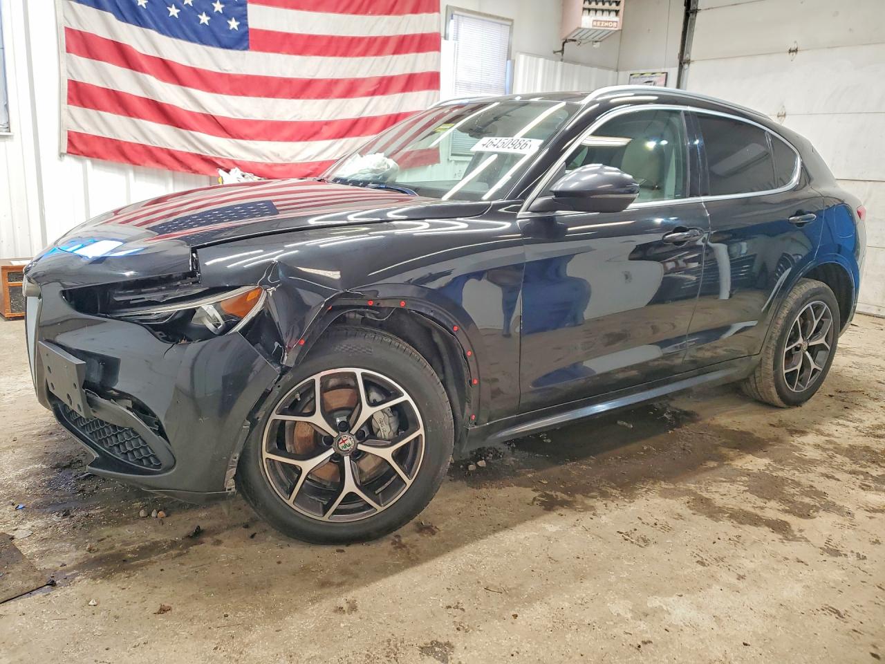 Salvage Alfa Romeo Stelvio Image