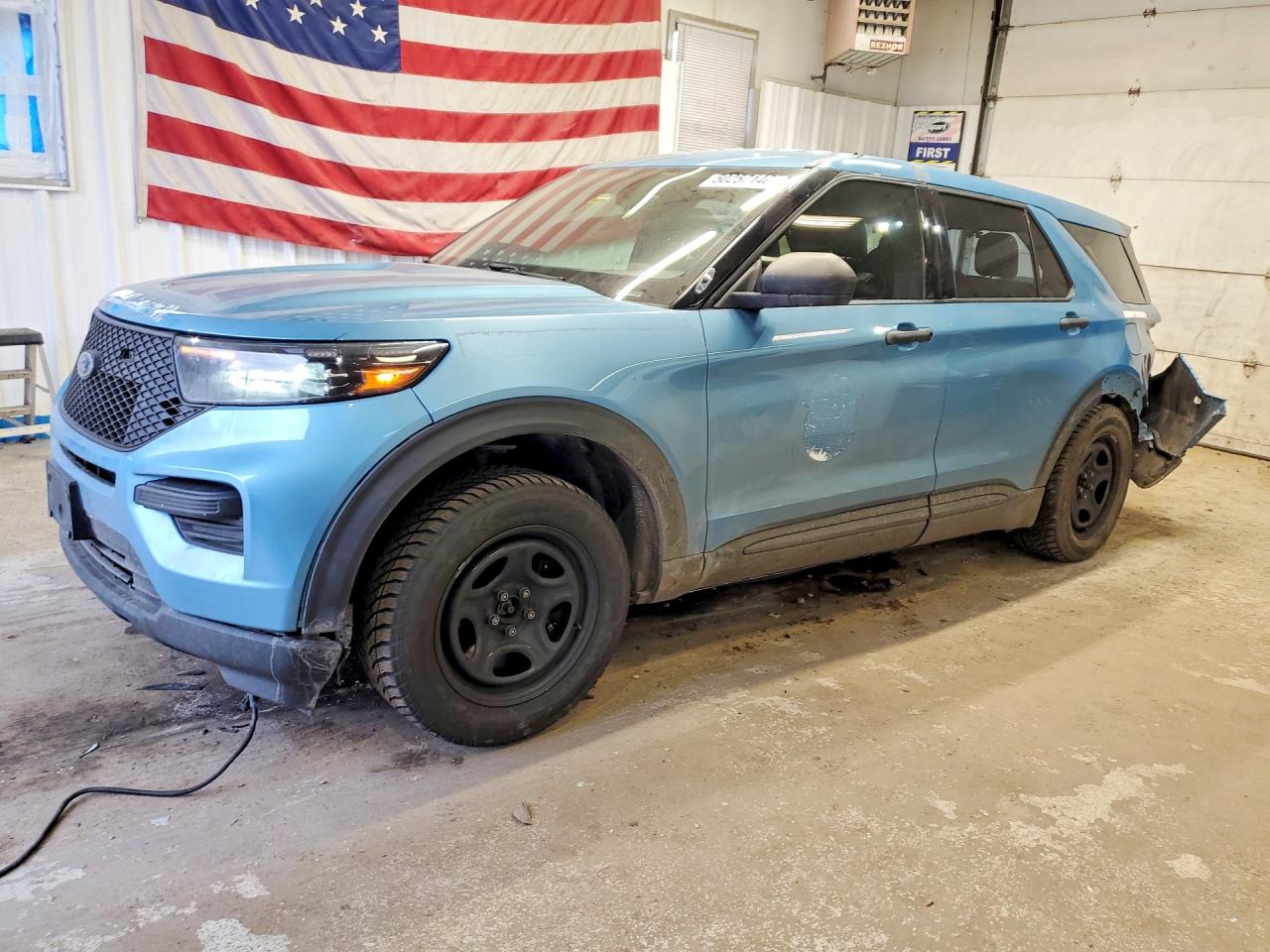 Salvage Ford Explorer Image