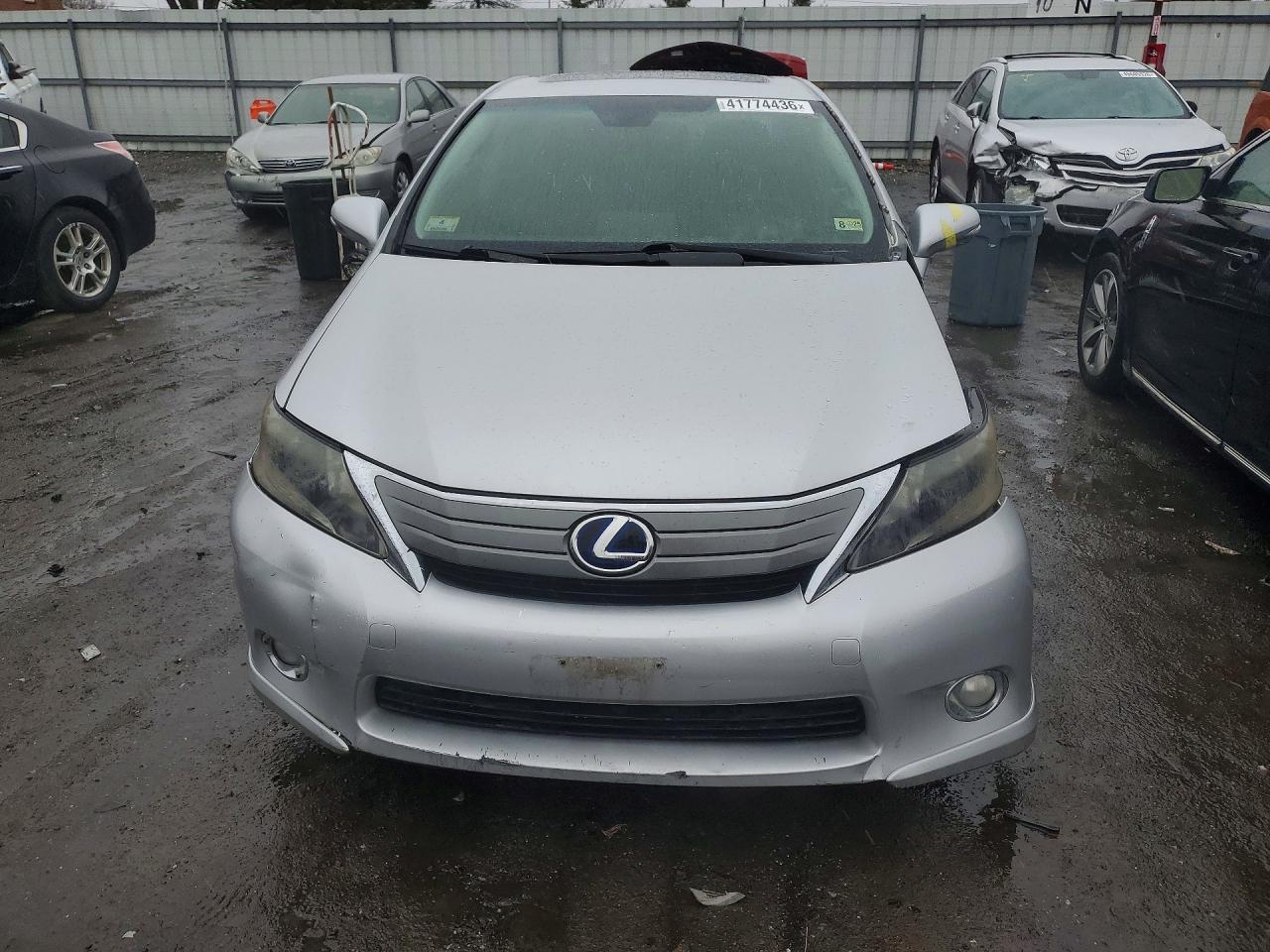 Lexus Hs Premium