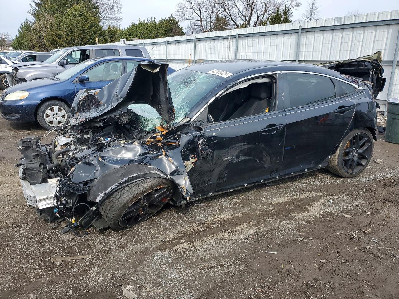 Salvage Honda Civic Image