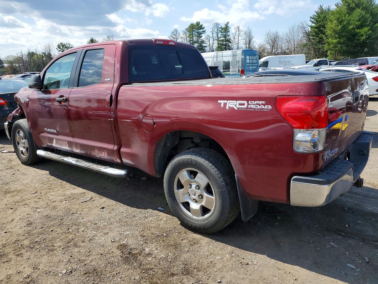 Toyota Tundra Sr5