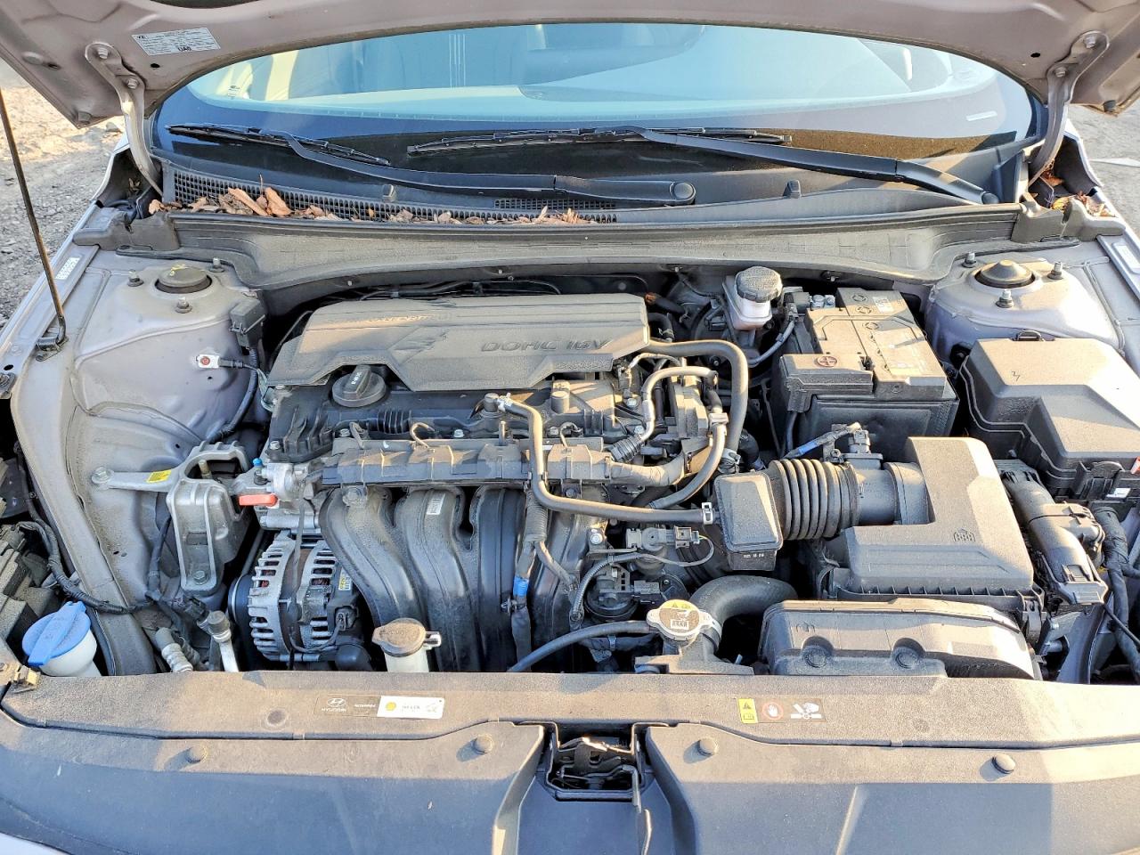 Hyundai ELANTRA Sel