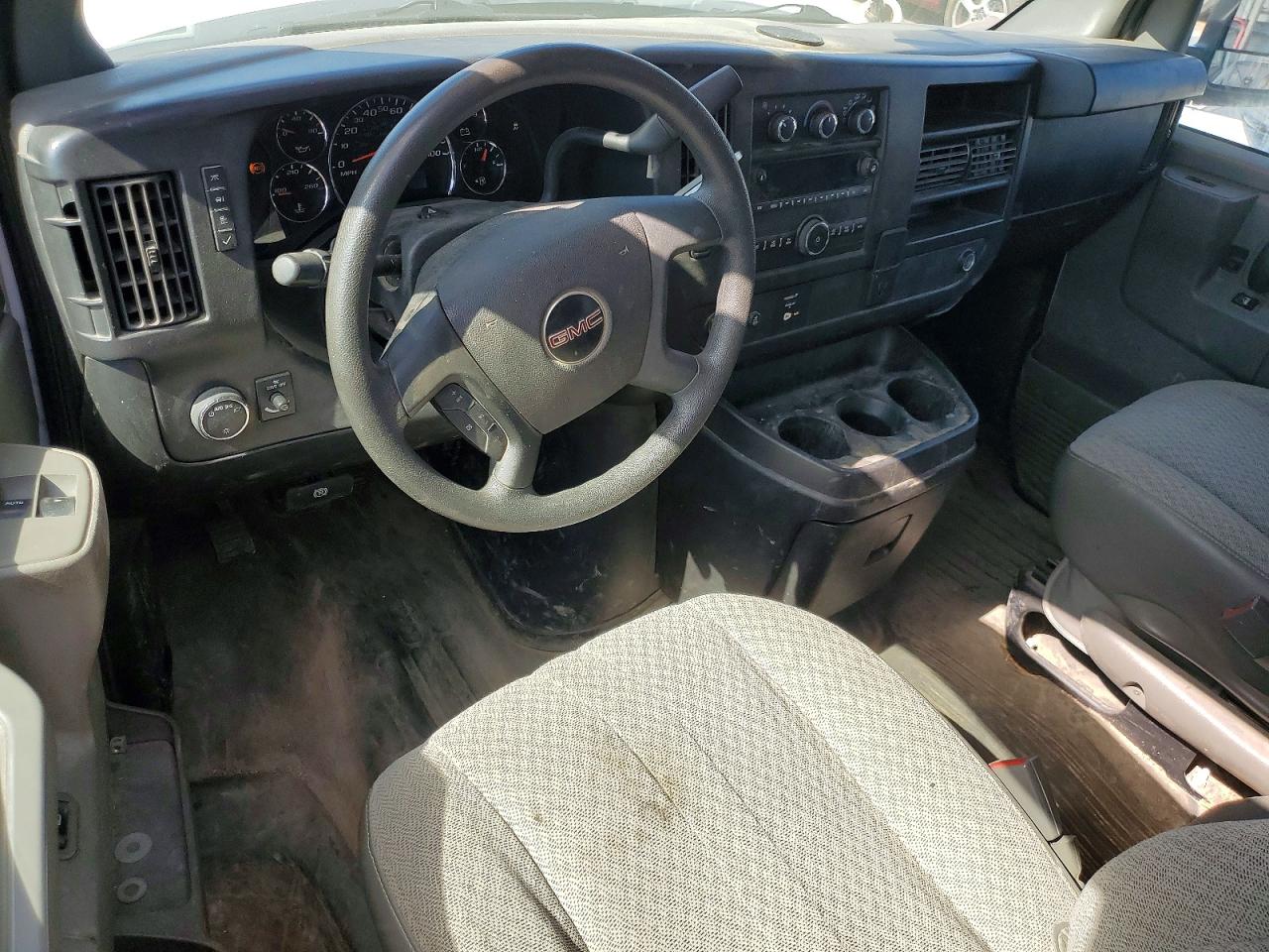 GMC Savana G2500