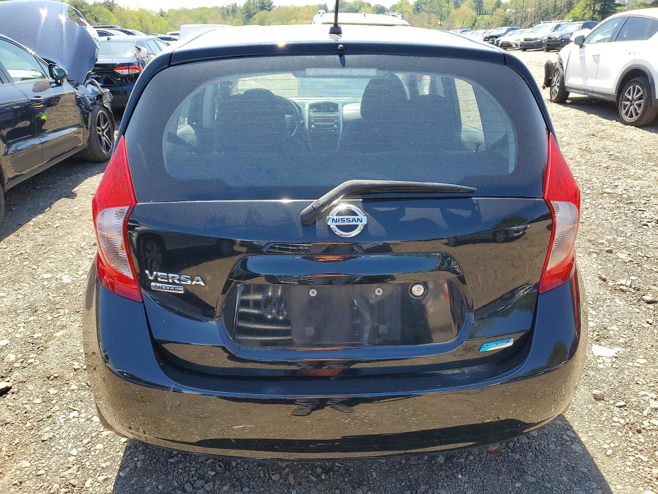 Nissan Versa S Plus