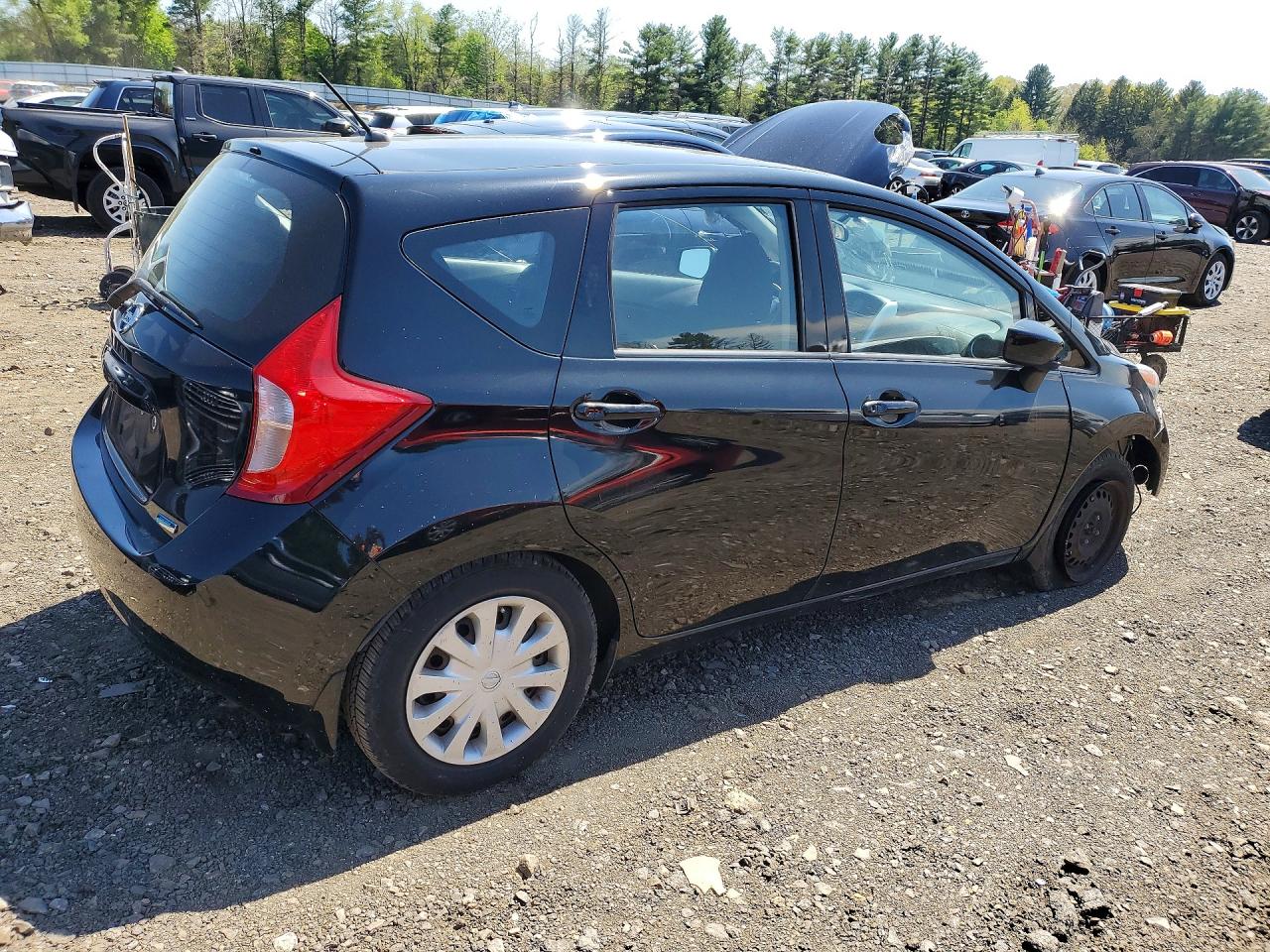 Nissan Versa S Plus