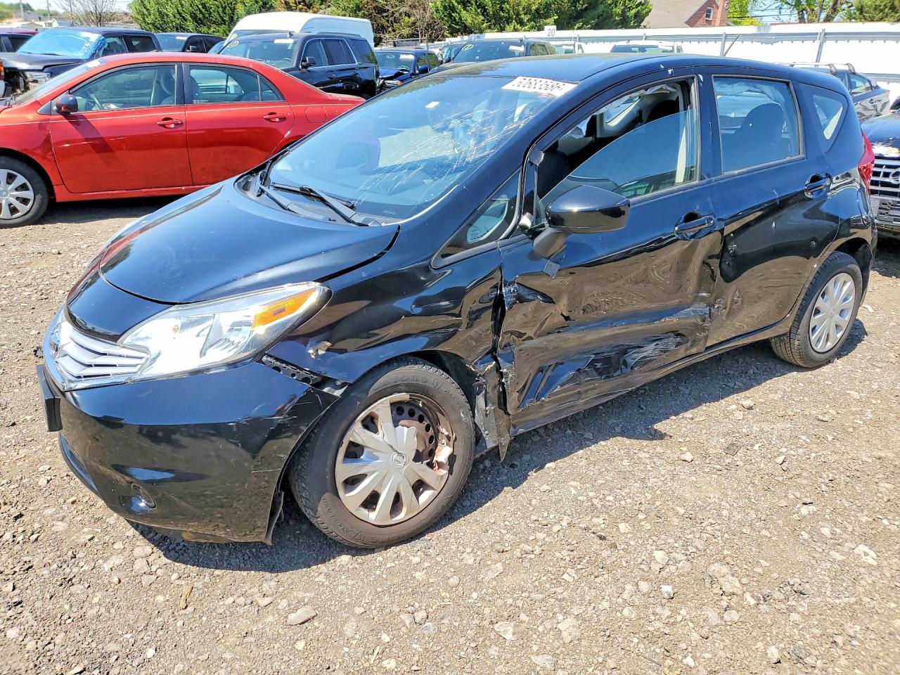 Salvage Nissan Versa Image