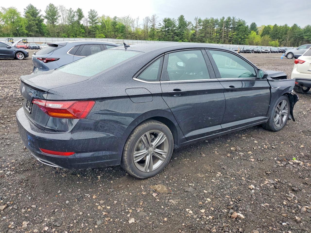 Volkswagen Jetta S